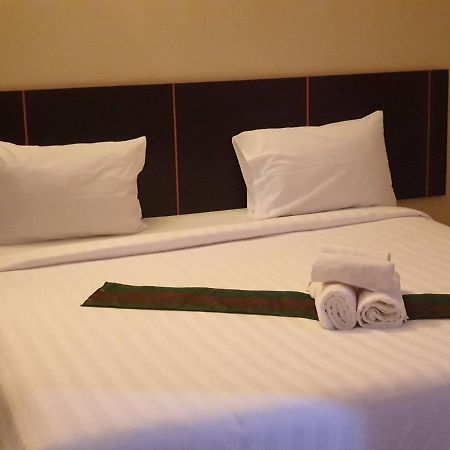 Hotel La Viva Buriram Exterior foto